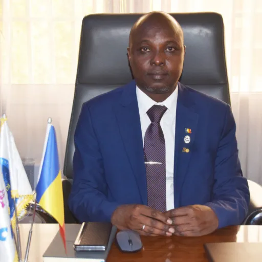 Le Professeur Mahamat Saleh Daoussa Haggar en situation d'enseignement